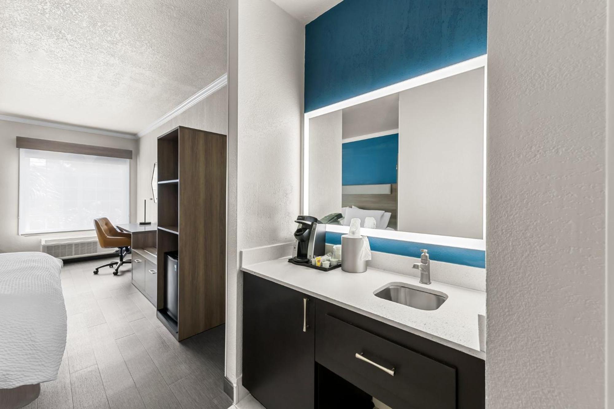 Holiday Inn Express Saint Simons Island By Ihg St. Simons Island Buitenkant foto