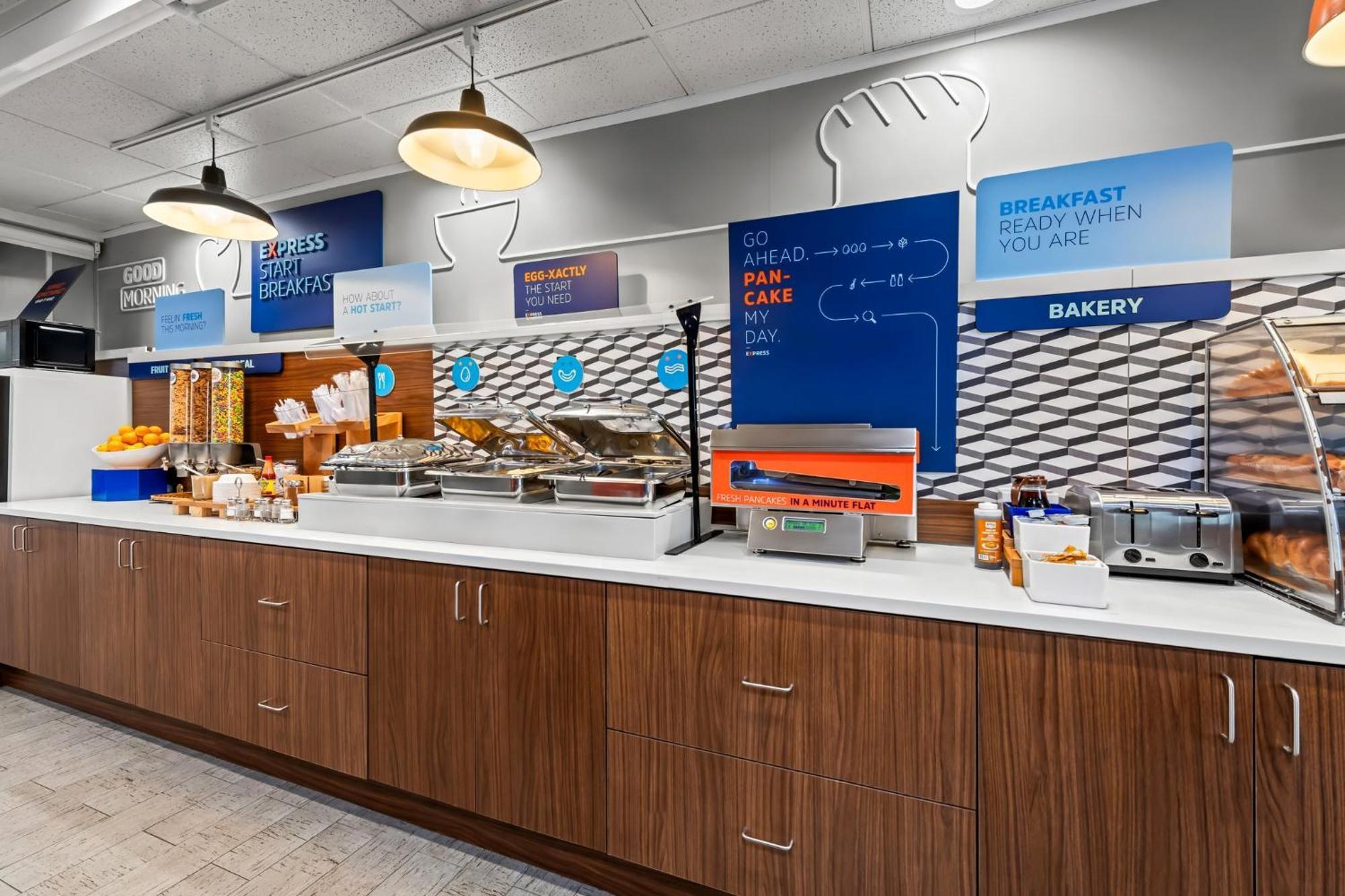 Holiday Inn Express Saint Simons Island By Ihg St. Simons Island Buitenkant foto