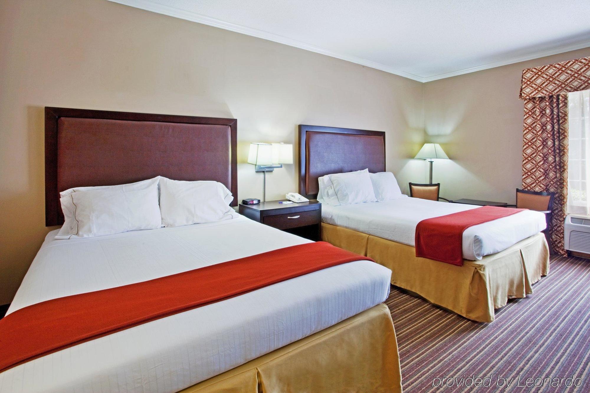 Holiday Inn Express Saint Simons Island By Ihg St. Simons Island Kamer foto